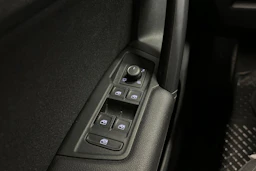 musta Volkswagen Tiguan 2021 kuva 30.