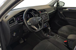 valkoinen Volkswagen Tiguan 2022 kuva 6.