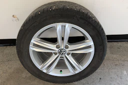 valkoinen Volkswagen Tiguan 2022 kuva 10.