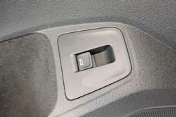 valkoinen Volkswagen Tiguan 2022 kuva 22.