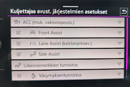 valkoinen Volkswagen Tiguan 2022 kuva 27.