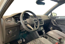 valkoinen Volkswagen Tiguan 2022 kuva 8.