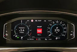 valkoinen Volkswagen Tiguan 2022 kuva 19.