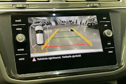 valkoinen Volkswagen Tiguan 2022 kuva 29.