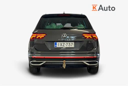 harmaa Volkswagen Tiguan 2021 kuva 3.