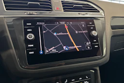 harmaa Volkswagen Tiguan 2021 kuva 19.