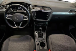 valkoinen Volkswagen Tiguan 2021 kuva 7.