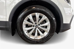 valkoinen Volkswagen Tiguan 2021 kuva 9.