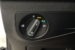 valkoinen Volkswagen Tiguan 2021 kuva 20.