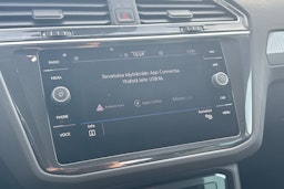 harmaa Volkswagen Tiguan 2021 kuva 16.