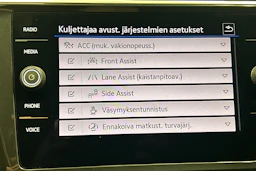 Musta Volkswagen Tiguan 2021 kuva 20.