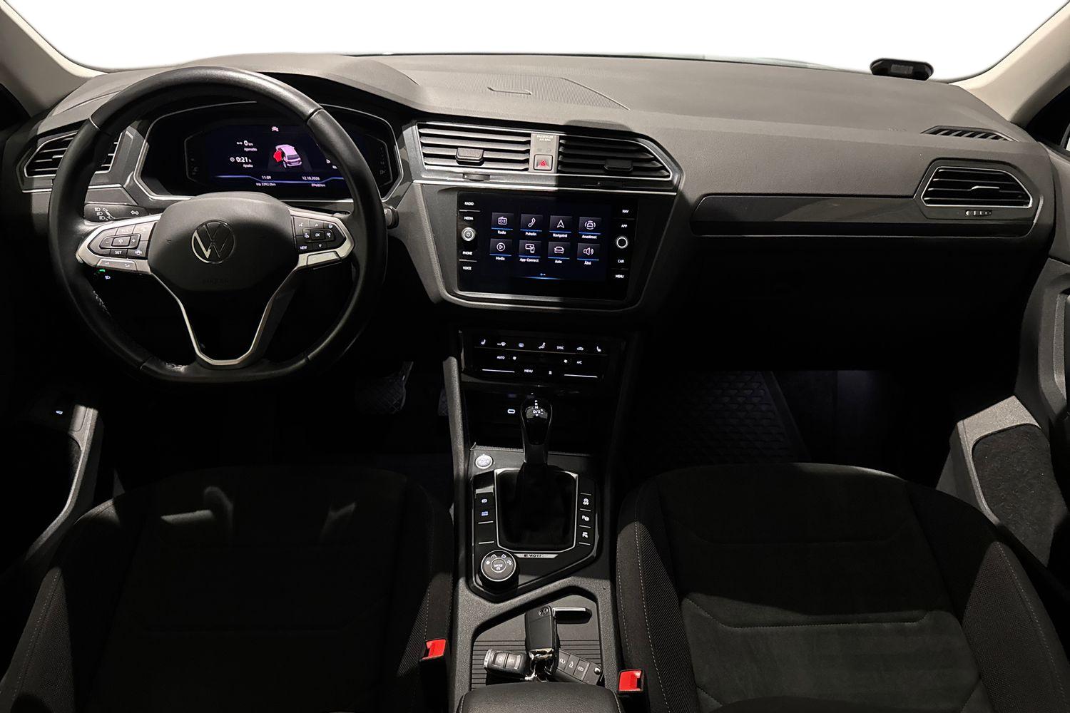 Volkswagen Tiguan 2021, bild 7/28