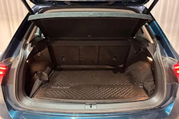 sininen Volkswagen Tiguan 2021 kuva 12.
