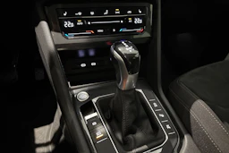 sininen Volkswagen Tiguan 2021 kuva 25.