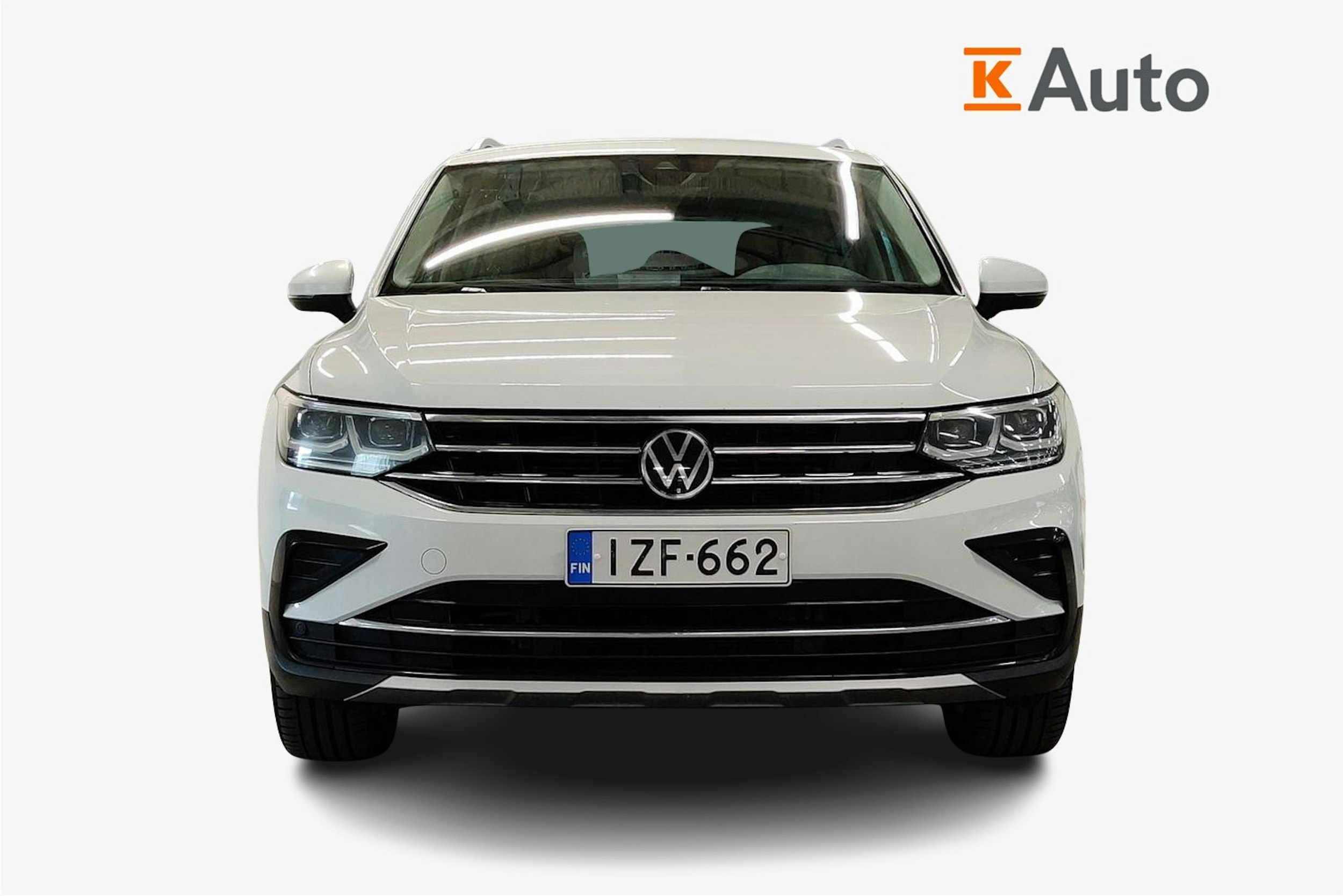 valkoinen Volkswagen Tiguan 2021 kuva 5.