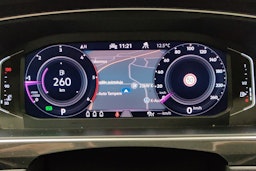 valkoinen Volkswagen Tiguan 2021 kuva 19.