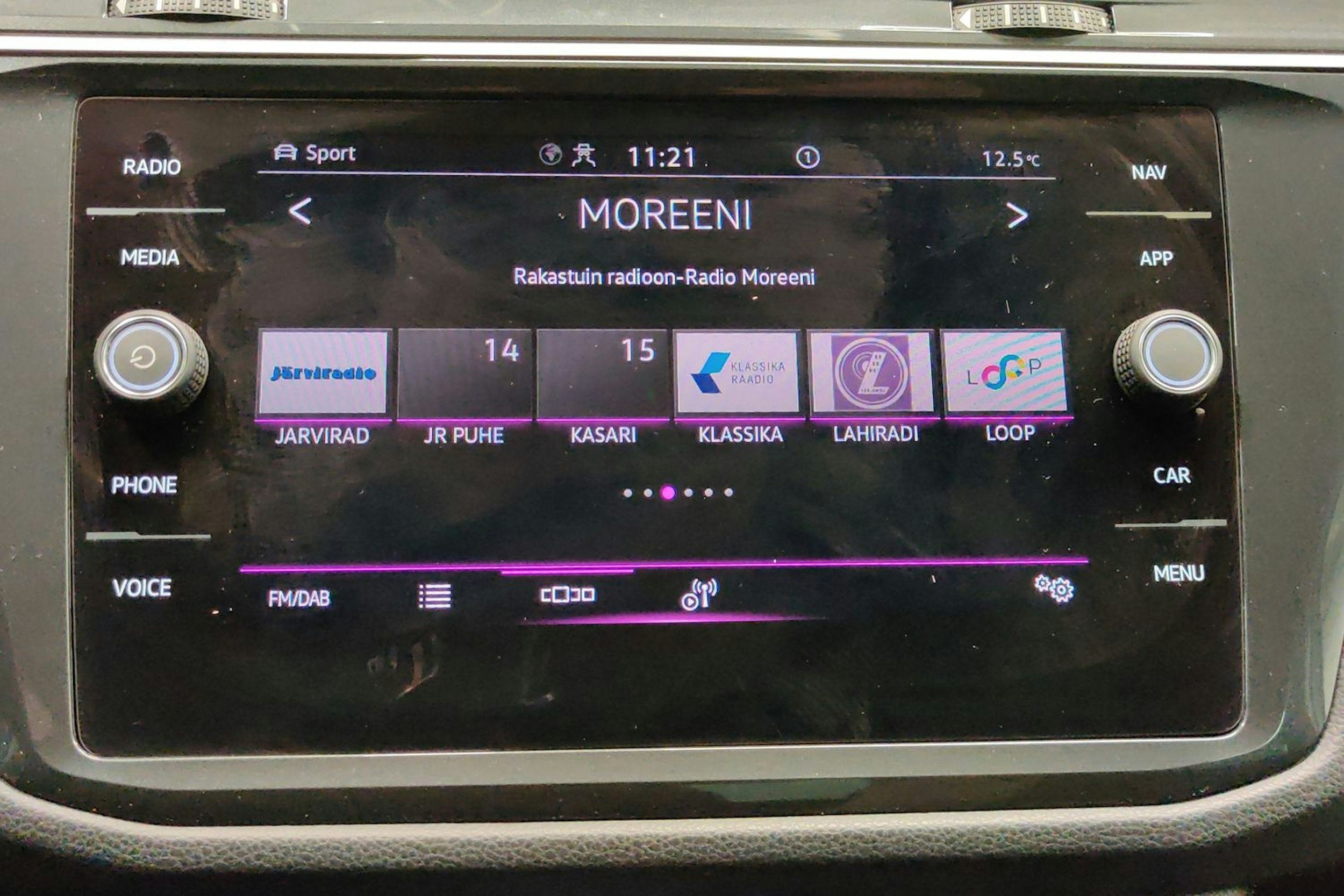 valkoinen Volkswagen Tiguan 2021 kuva 20.
