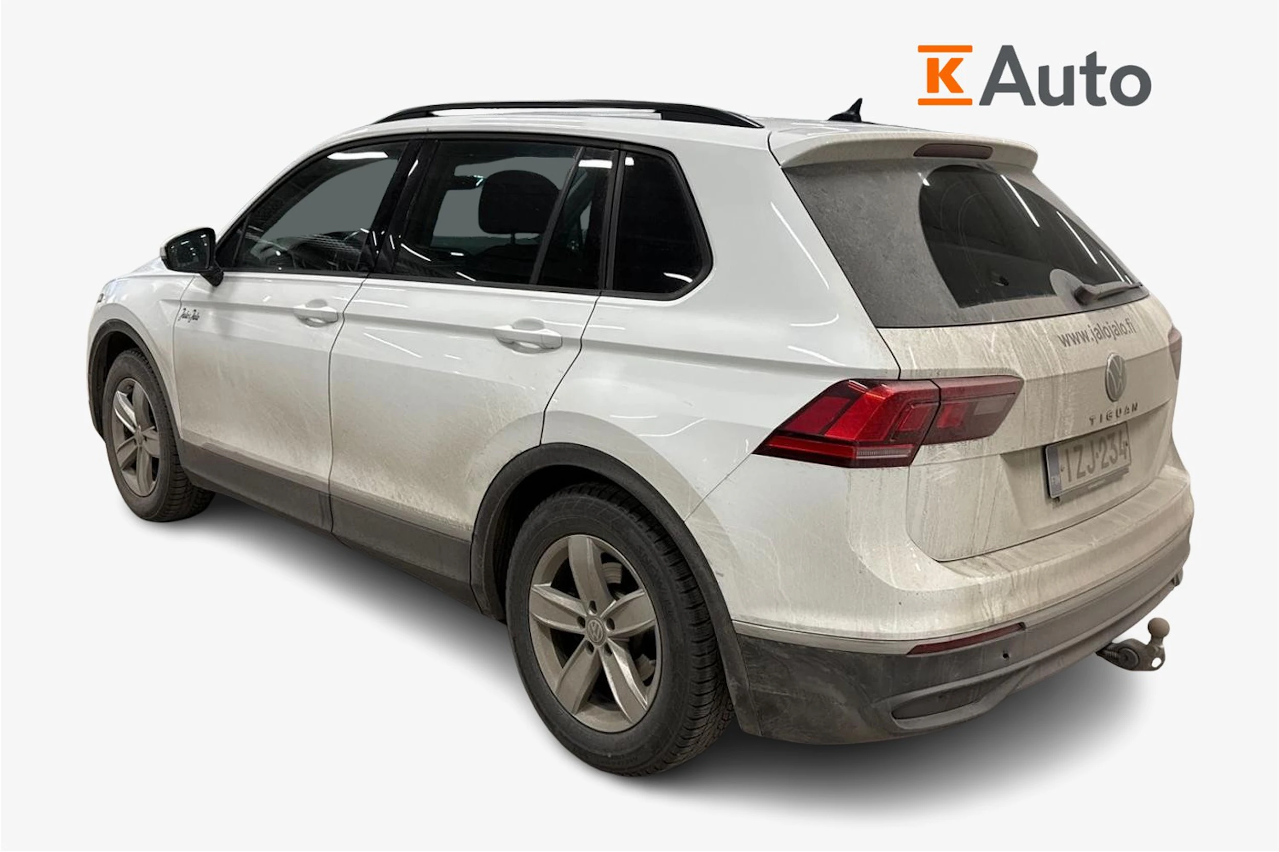 valkoinen Volkswagen Tiguan 2021 kuva 2.