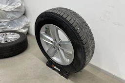 valkoinen Volkswagen Tiguan 2021 kuva 11.