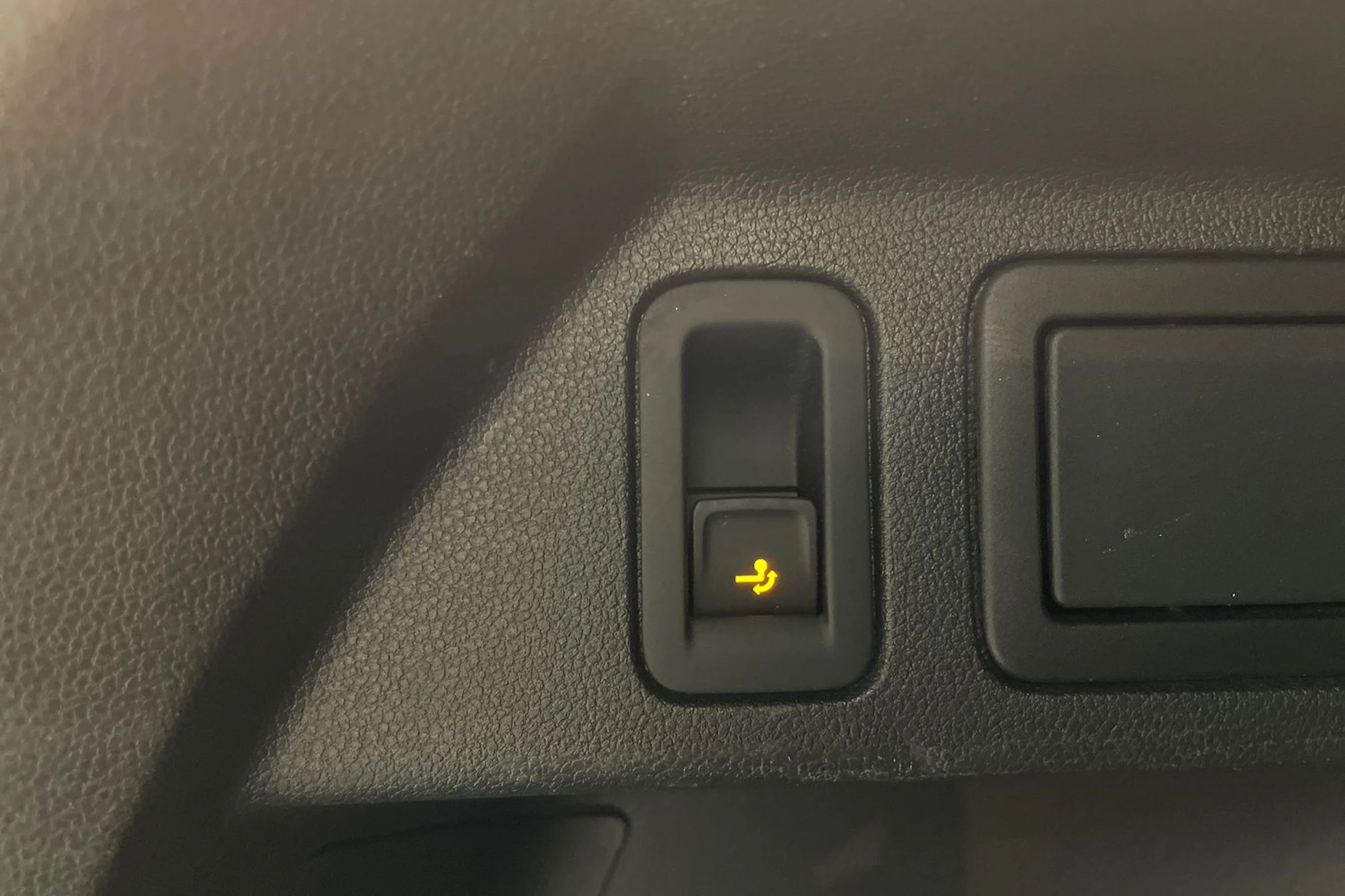 valkoinen Volkswagen Tiguan 2021 kuva 13.