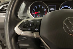 valkoinen Volkswagen Tiguan 2021 kuva 21.