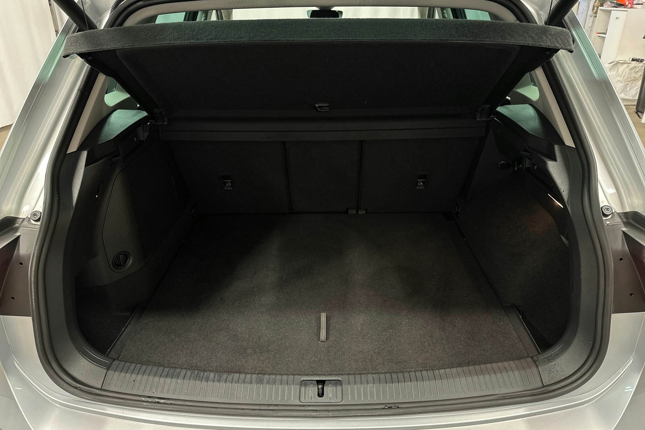 hopea Volkswagen Tiguan 2021 kuva 11.