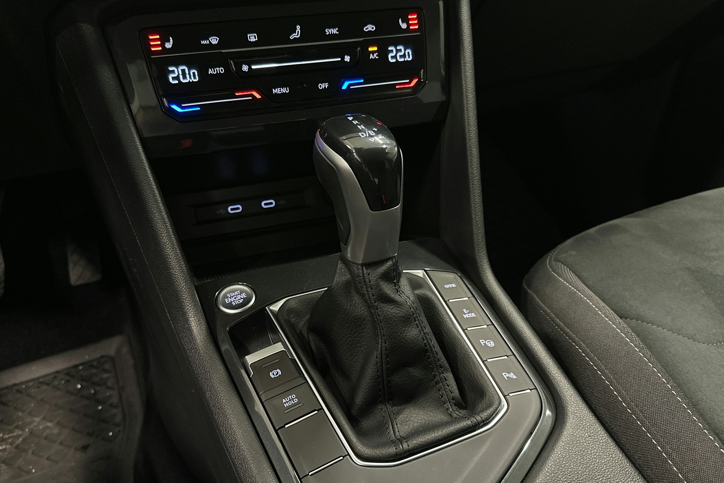 hopea Volkswagen Tiguan 2021 kuva 19.