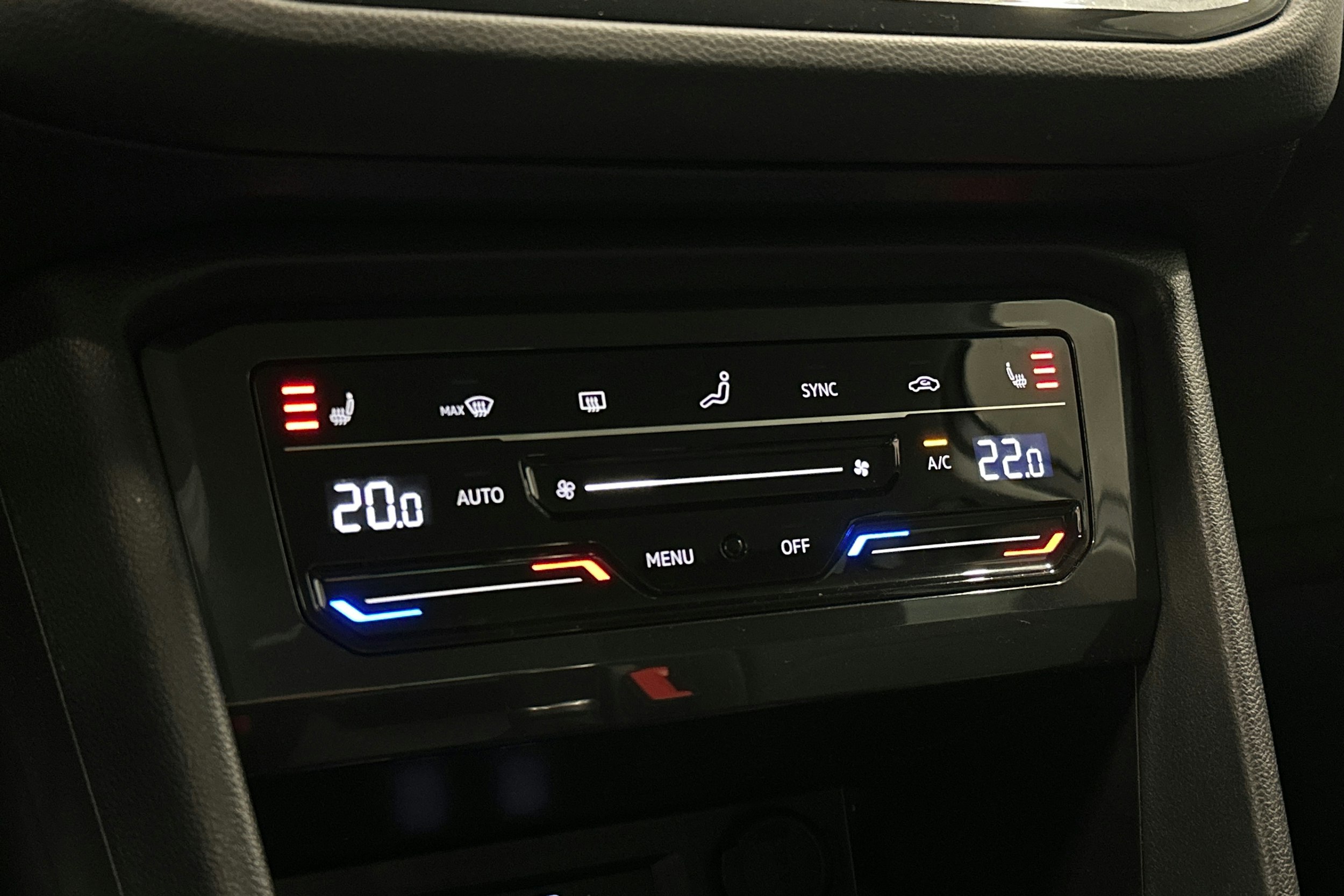 hopea Volkswagen Tiguan 2021 kuva 20.