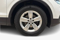 Valkoinen Volkswagen Tiguan 2021 kuva 12.