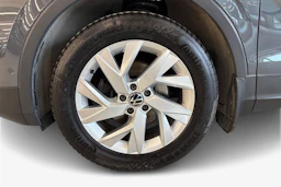 Harmaa Volkswagen Tiguan 2021 kuva 12.