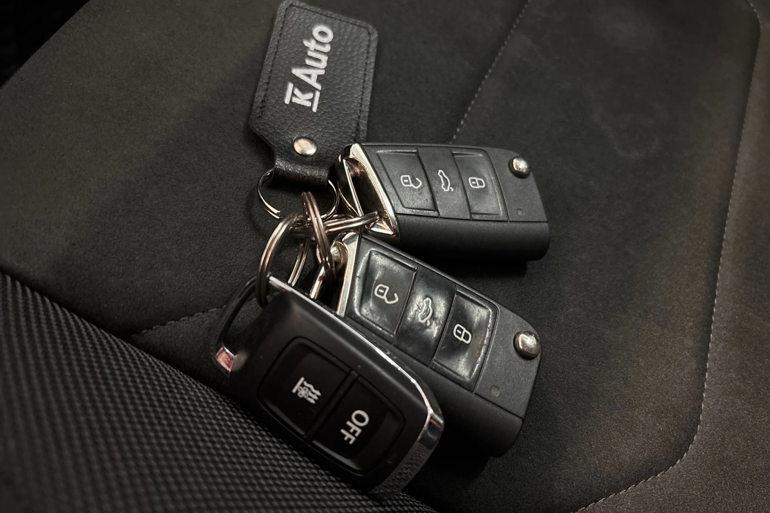 Harmaa Volkswagen Tiguan 2021 kuva 27.