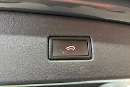 Harmaa Volkswagen Tiguan 2021 kuva 29.
