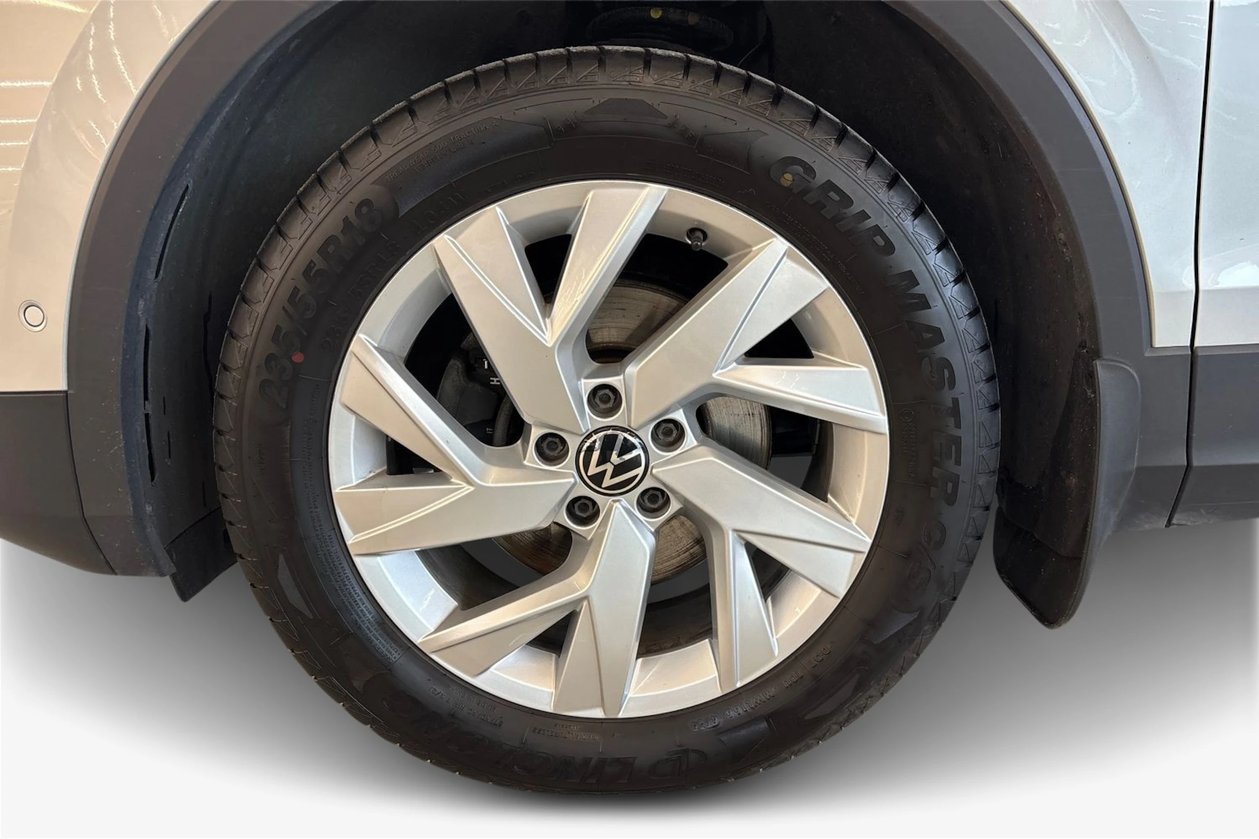hopea Volkswagen Tiguan 2021 kuva 9.