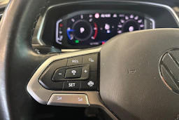 hopea Volkswagen Tiguan 2021 kuva 15.