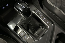 harmaa Volkswagen Tiguan 2021 kuva 36.