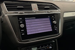 Valkoinen Volkswagen Tiguan 2021 kuva 25.