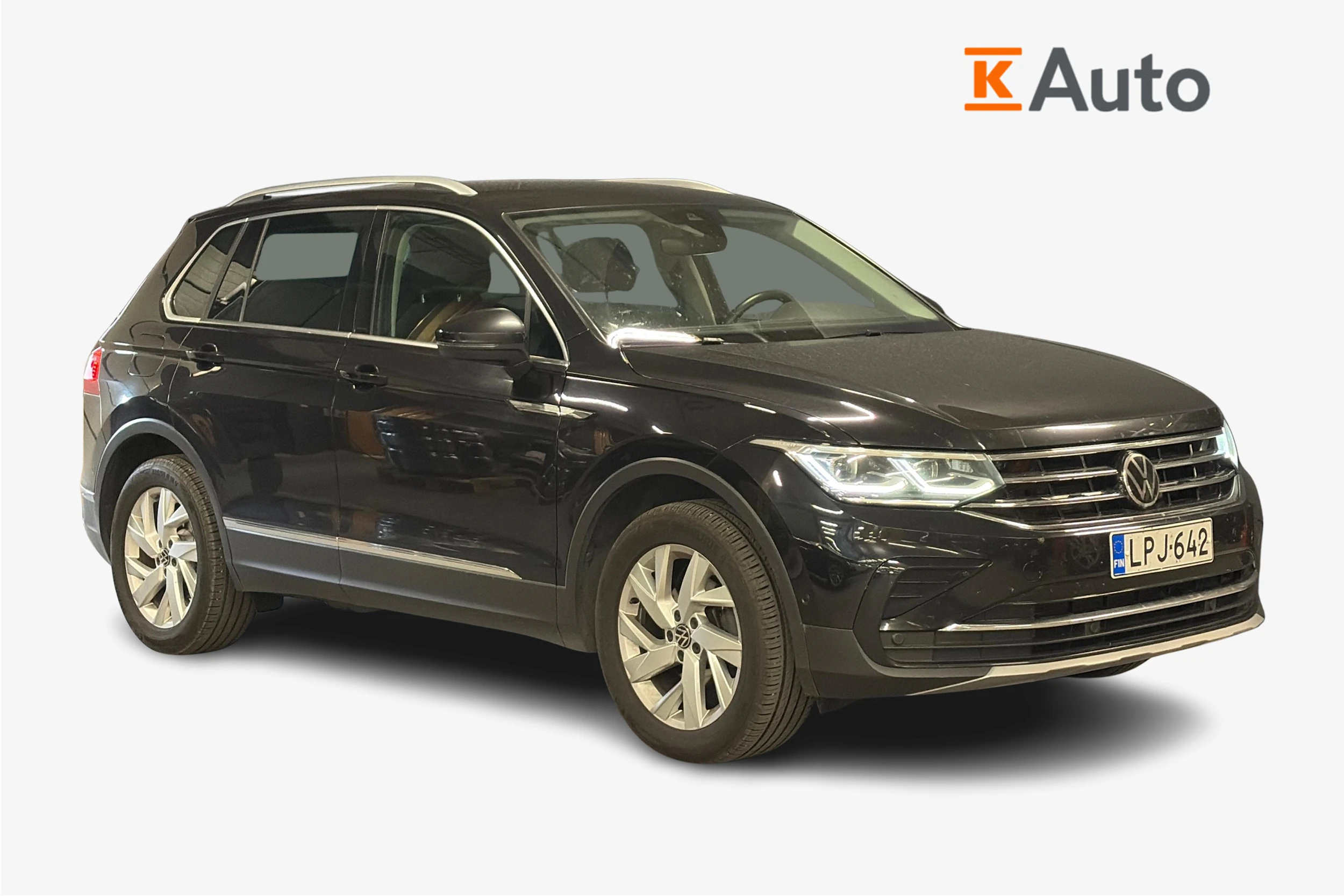musta Volkswagen Tiguan 2021 kuva 1.