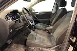 musta Volkswagen Tiguan 2021 kuva 3.