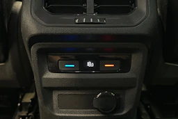 musta Volkswagen Tiguan 2021 kuva 23.