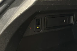 musta Volkswagen Tiguan 2021 kuva 27.