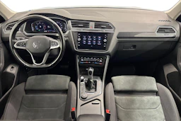 sininen Volkswagen Tiguan 2021 kuva 7.