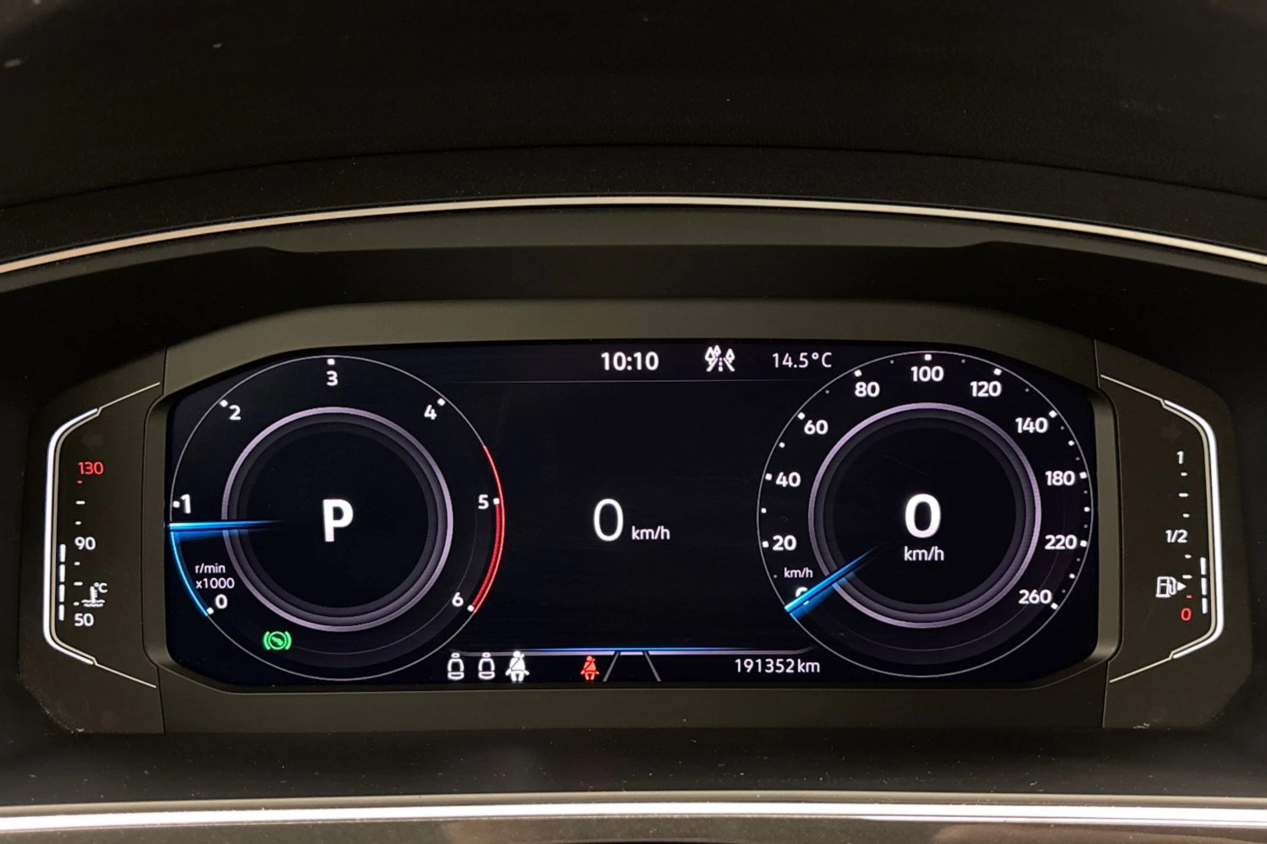 sininen Volkswagen Tiguan 2021 kuva 16.