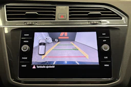 sininen Volkswagen Tiguan 2021 kuva 17.