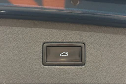 sininen Volkswagen Tiguan 2021 kuva 23.