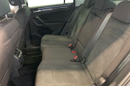 Harmaa Volkswagen Tiguan 2021 kuva 10.
