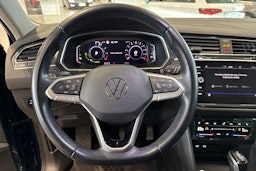 sininen Volkswagen Tiguan 2021 kuva 20.