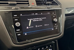 sininen Volkswagen Tiguan 2021 kuva 25.