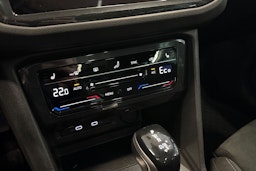 sininen Volkswagen Tiguan 2021 kuva 29.