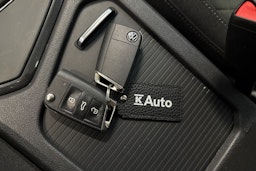 sininen Volkswagen Tiguan 2021 kuva 31.