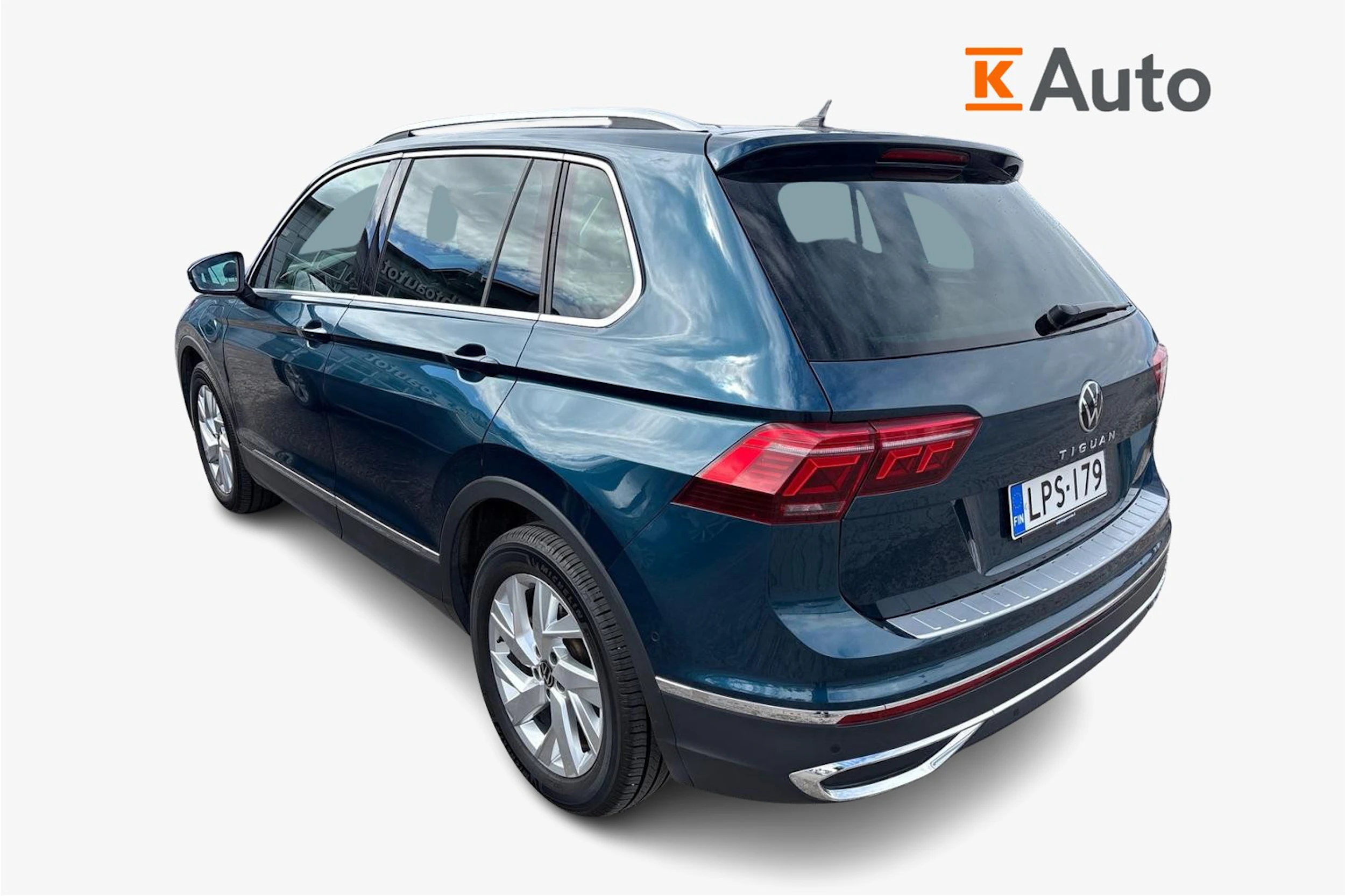 sininen Volkswagen Tiguan 2021 kuva 2.